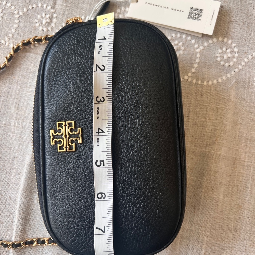 TORY BURCH• Britten Black Leather Camera Bag with Gold Logo - Picture 12 of 13